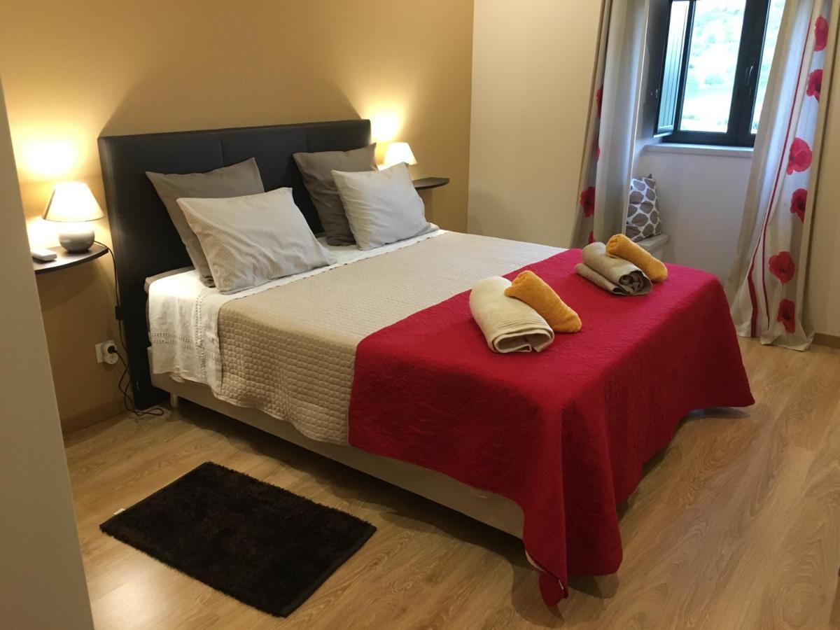 לינה וארוחת בוקר מונסנטו Casa Da Riguerinha מראה חיצוני תמונה